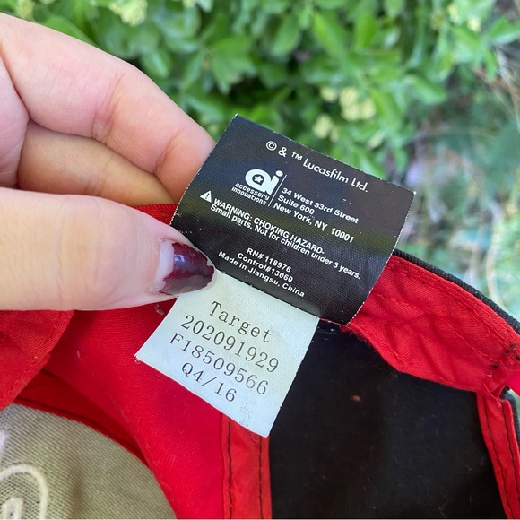 Star Wars Red Millenium Falcon Kids SnapBack Hat - Picture 9 of 10